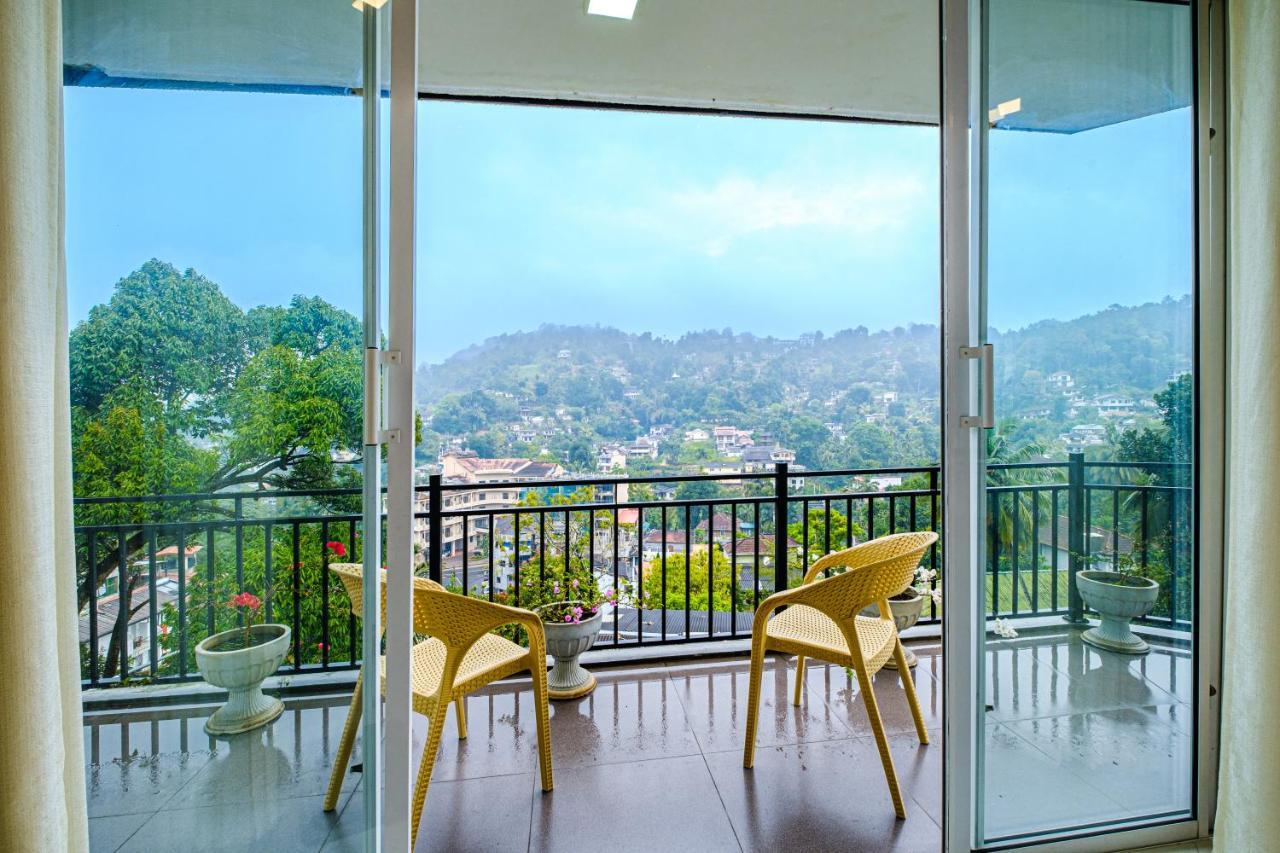 Queens Mount Ridge Kandy Exteriör bild
